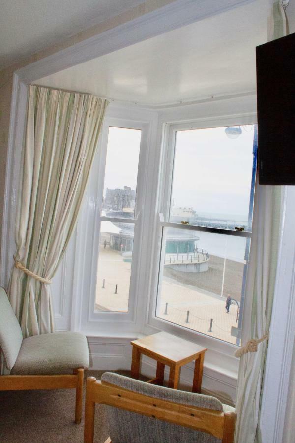 Helmsman Guesthouse Aberystwyth Exteriör bild