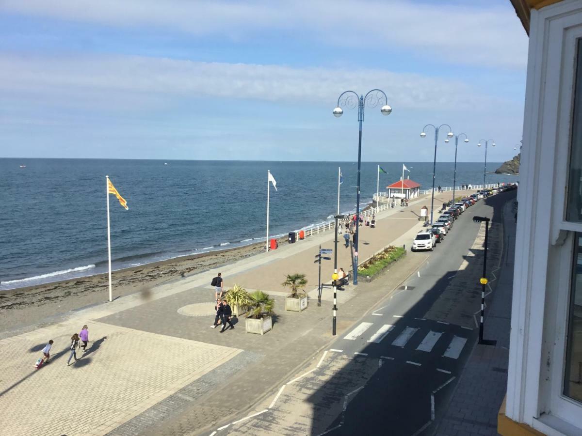 Helmsman Guesthouse Aberystwyth Exteriör bild
